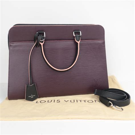 vaneau gm louis vuitton|Louis Vuitton Epi Vaneau MM/GM bag Reference Guide.